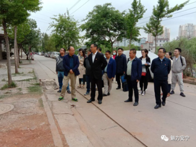市級(jí)領(lǐng)導(dǎo)下沉連然一線督導(dǎo)，為文明創(chuàng)建“開(kāi)方遣藥”問(wèn)效商貿(mào)區(qū)域治理